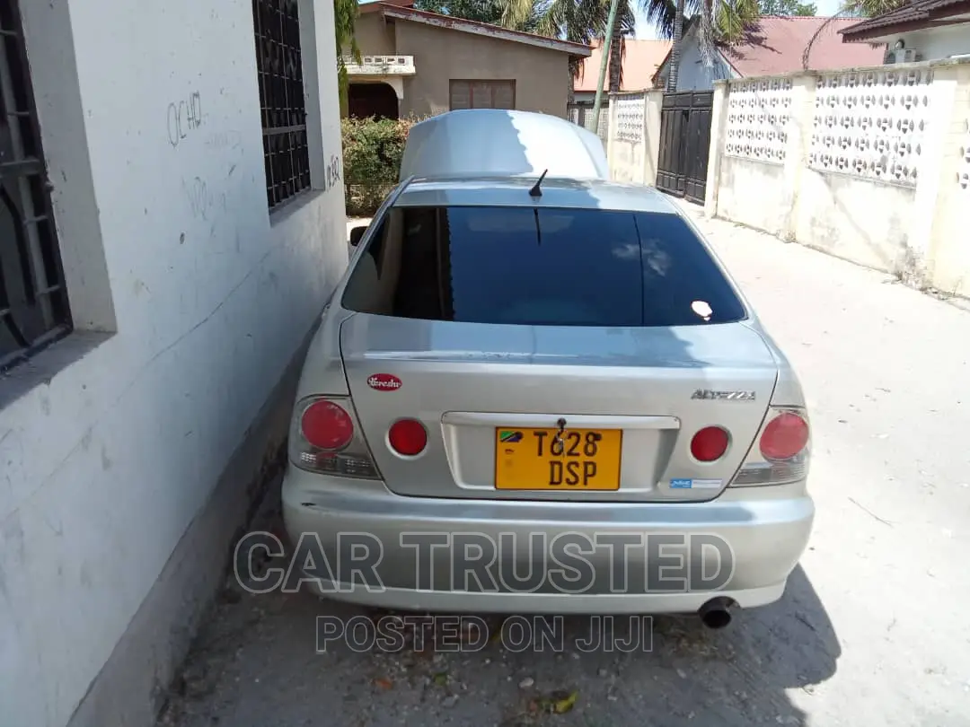 Toyota Altezza 2002 Silver