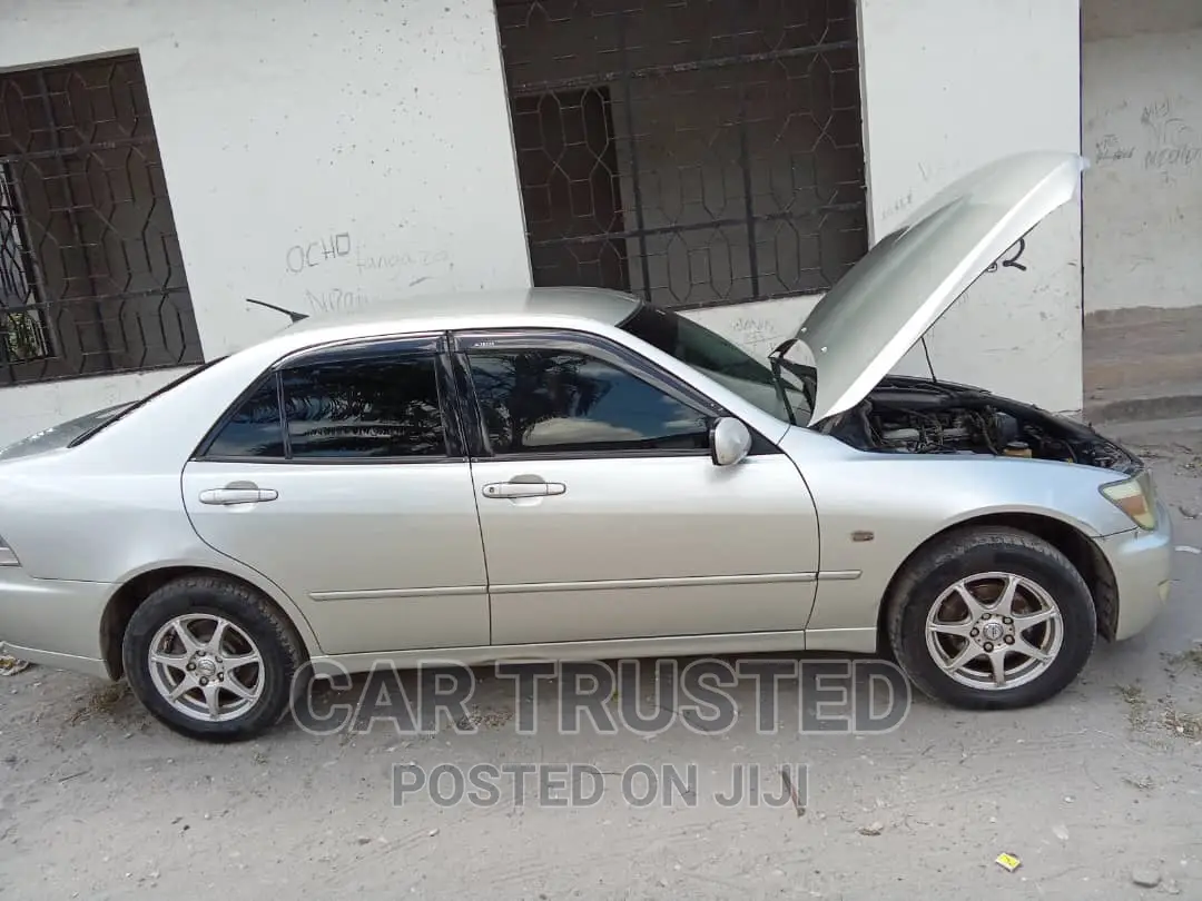 Toyota Altezza 2002 Silver