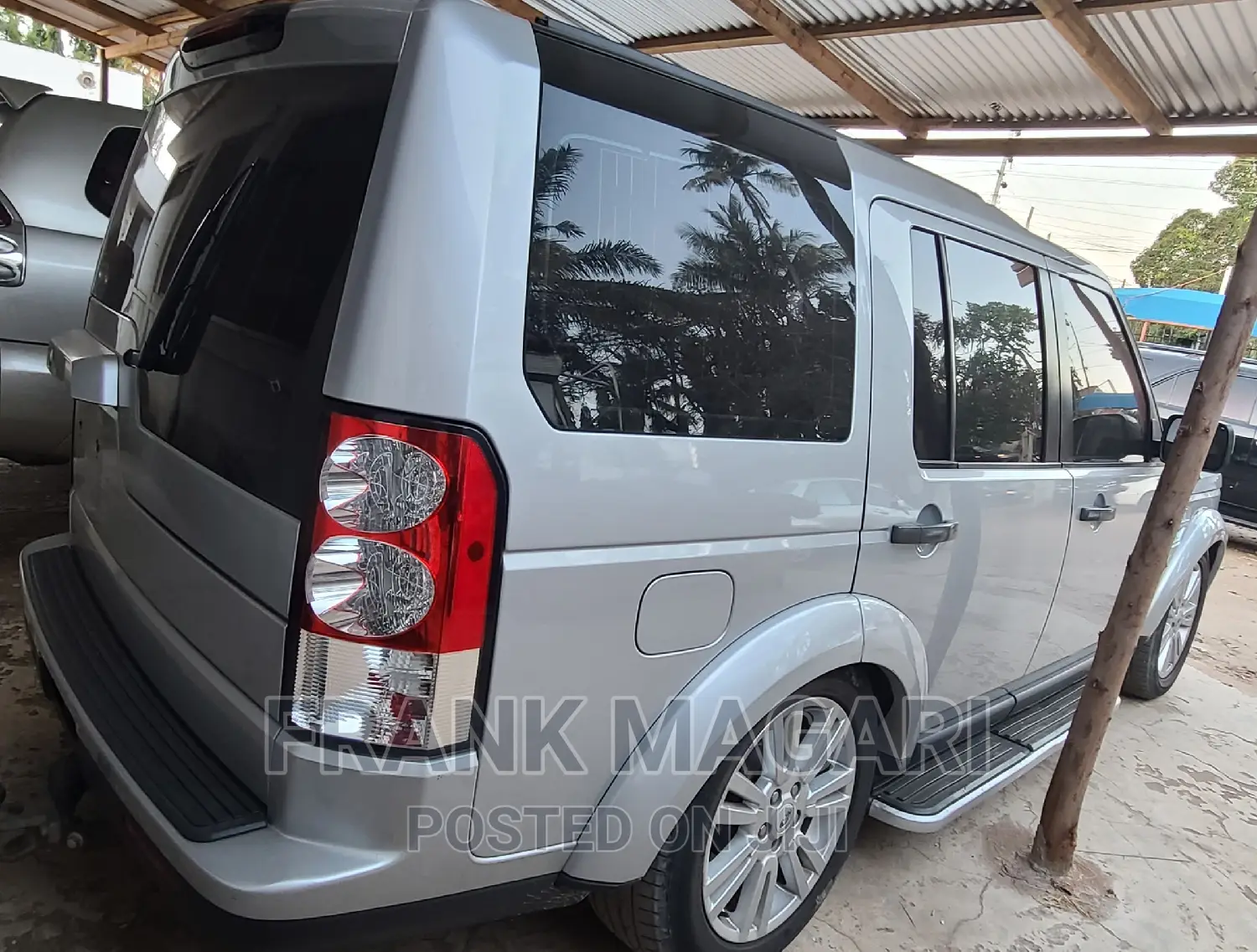 Land Rover Discovery 2014 Silver