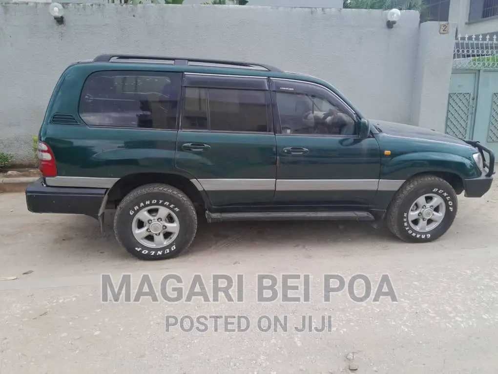 Toyota Land Cruiser 2005 Green