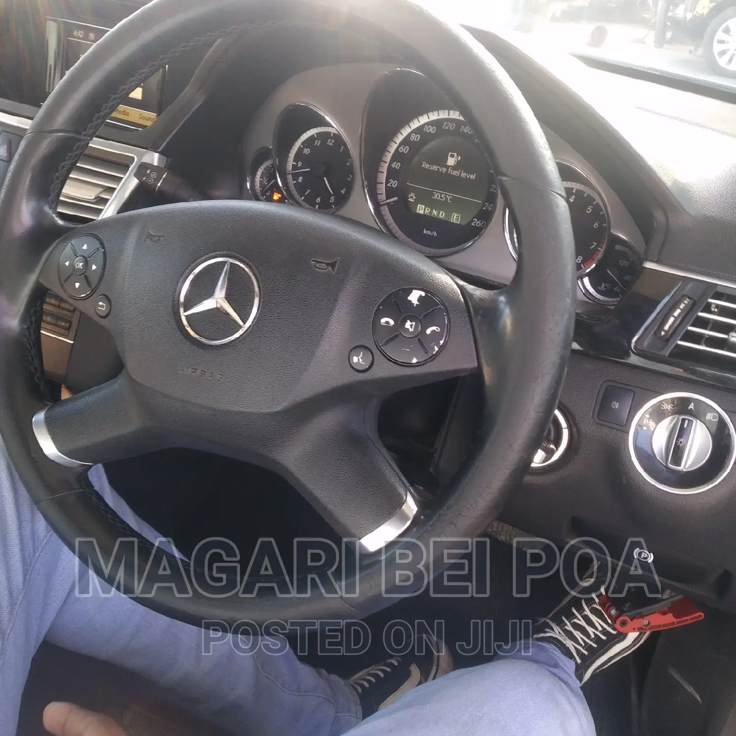 Mercedes-Benz E250 2010 Gray