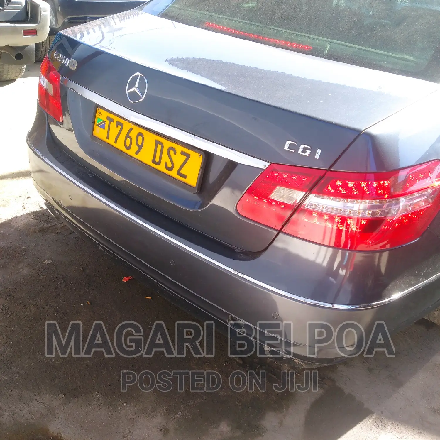 Mercedes-Benz E250 2010 Gray