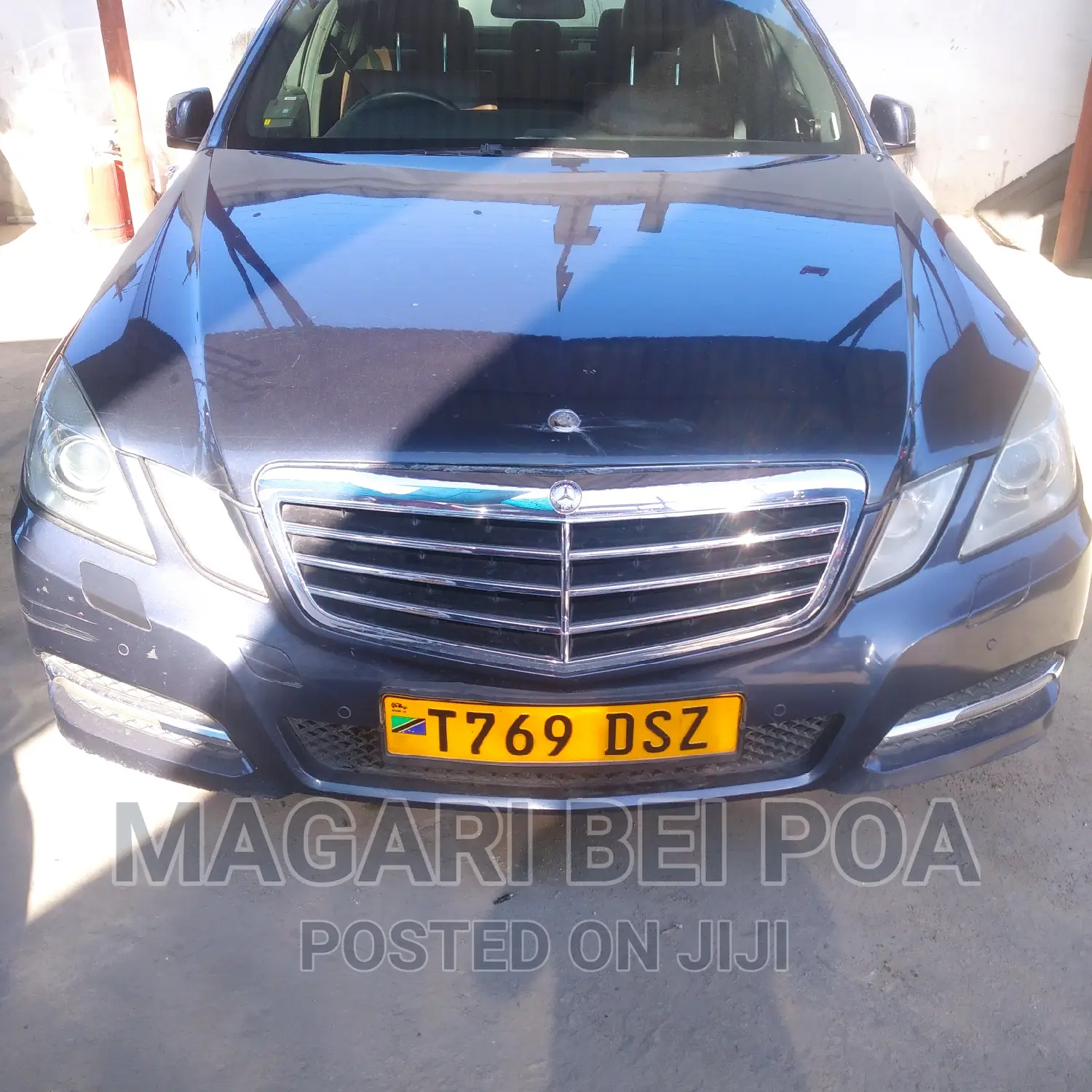 Mercedes-Benz E250 2010 Gray
