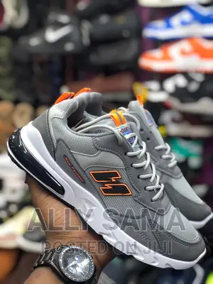 N Fashion Sneakers