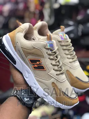 N Fashion Sneakers