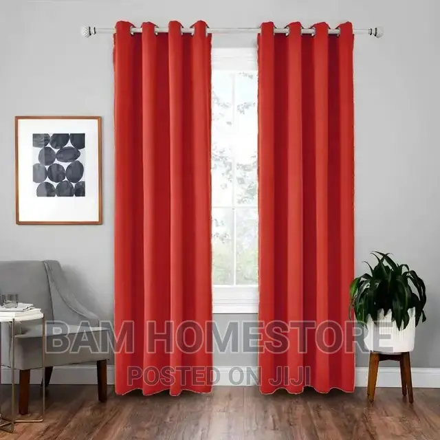 Curtains ( Pazia)