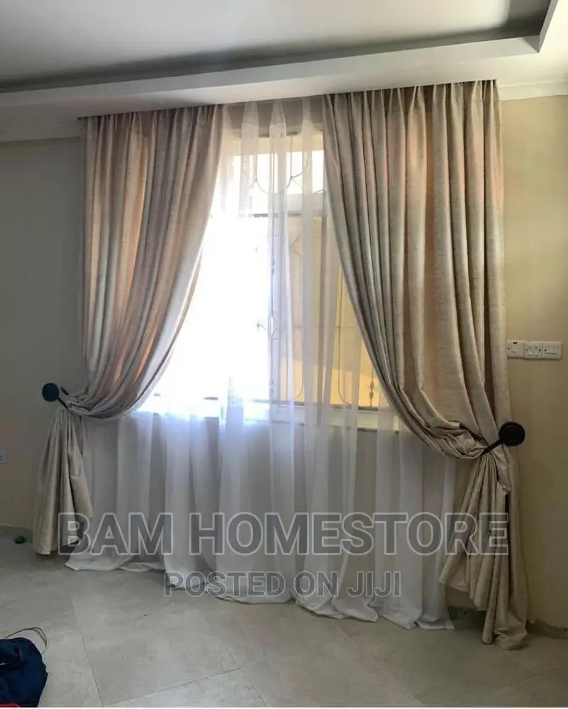 Curtains ( Pazia)