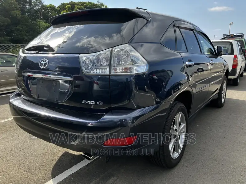 Toyota Harrier 2003 Blue