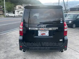 Toyota Noah 2010 Black