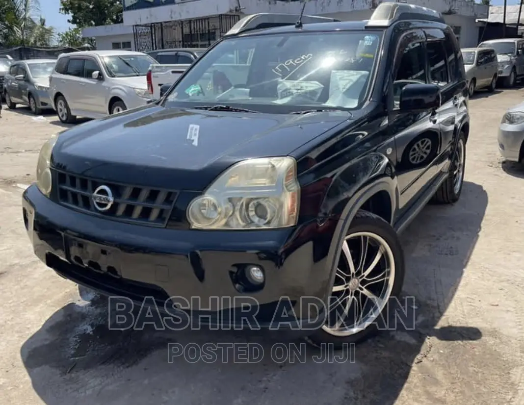 Nissan X-Trail 2.0 Comfort 2007 Black