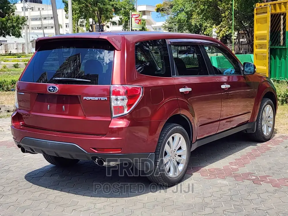 Subaru Forester 2011 Purple