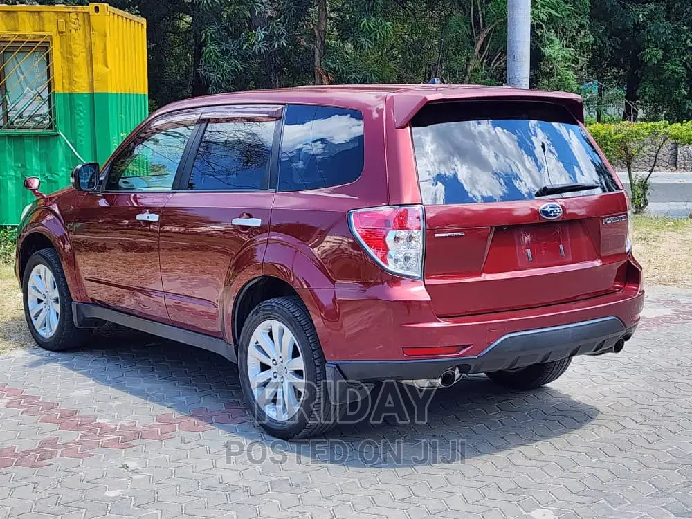 Subaru Forester 2011 Purple