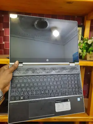 Laptop HP Pavilion X360 15t 8GB Intel Core I3 HDD 1T