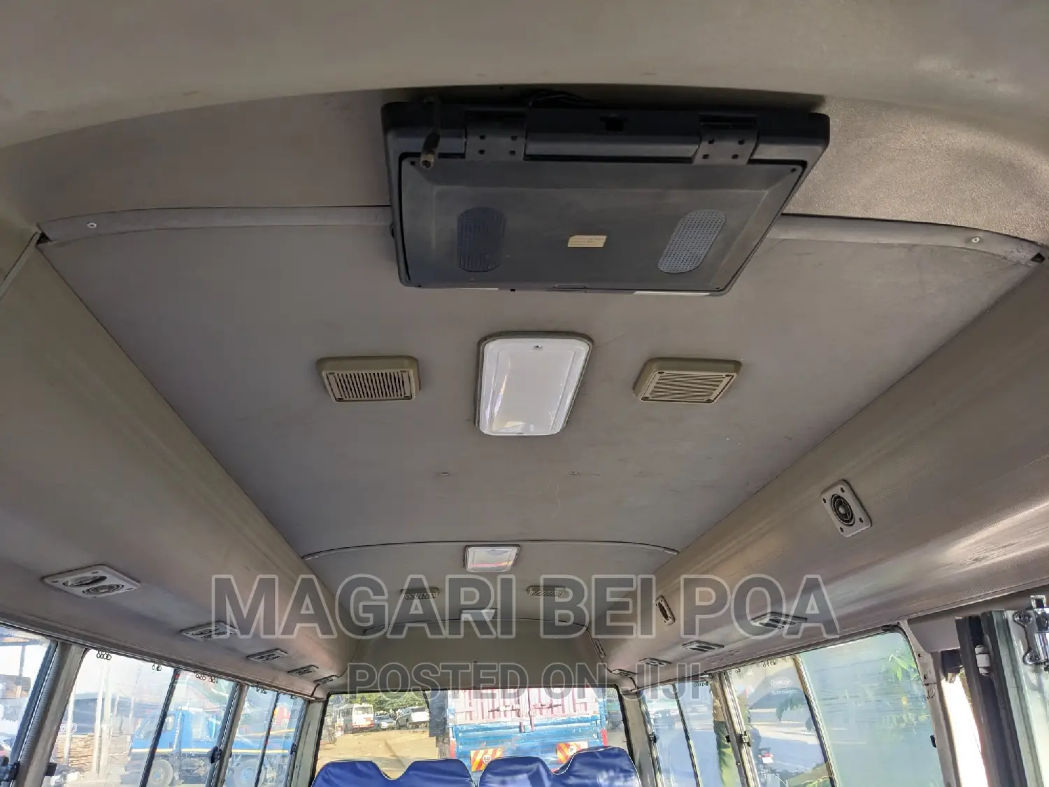Toyota Coaster 2004 White