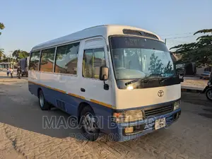 Toyota Coaster 2004 White