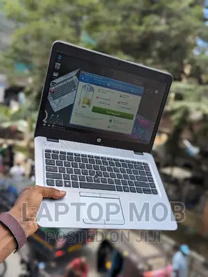 Laptop HP EliteBook MT42 4GB AMD HDD+SSD 500GB
