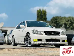 Toyota Crown 2006 Off white