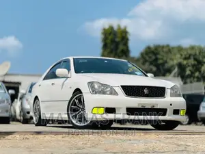 Toyota Crown 2006 Off white
