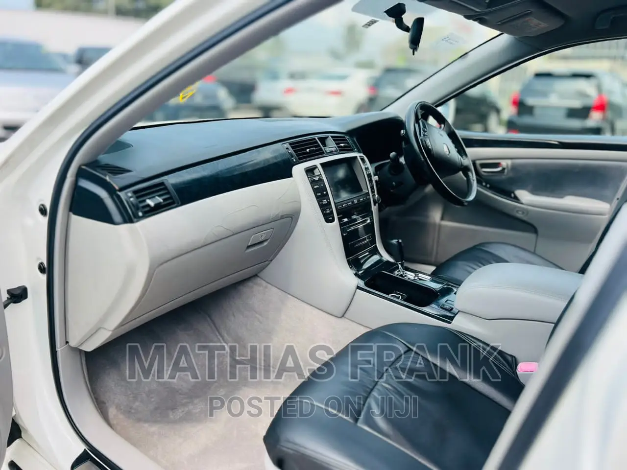 Toyota Crown 2006 Off white
