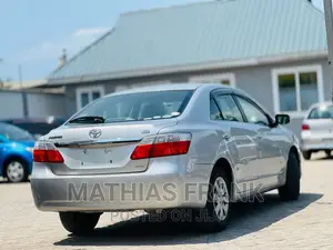 Toyota Premio 2008 Silver