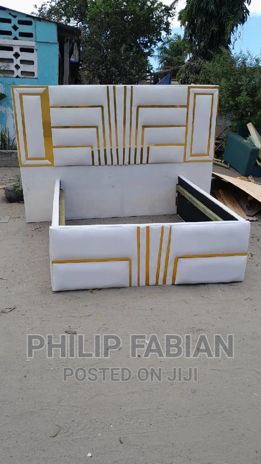 Bed Sofa 5 Kwa 6 Mpyaa