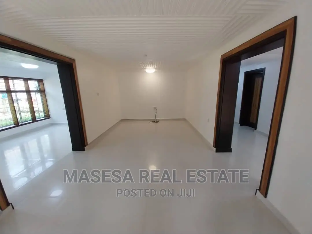 3bdrm House in Masaki for rent