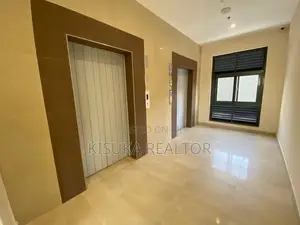 3bdrm Apartment in Morocco Square, Mikocheni for sale
