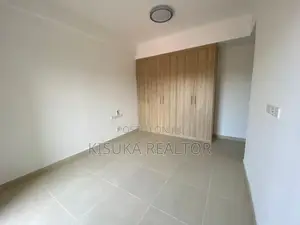 3bdrm Apartment in Morocco Square, Mikocheni for sale