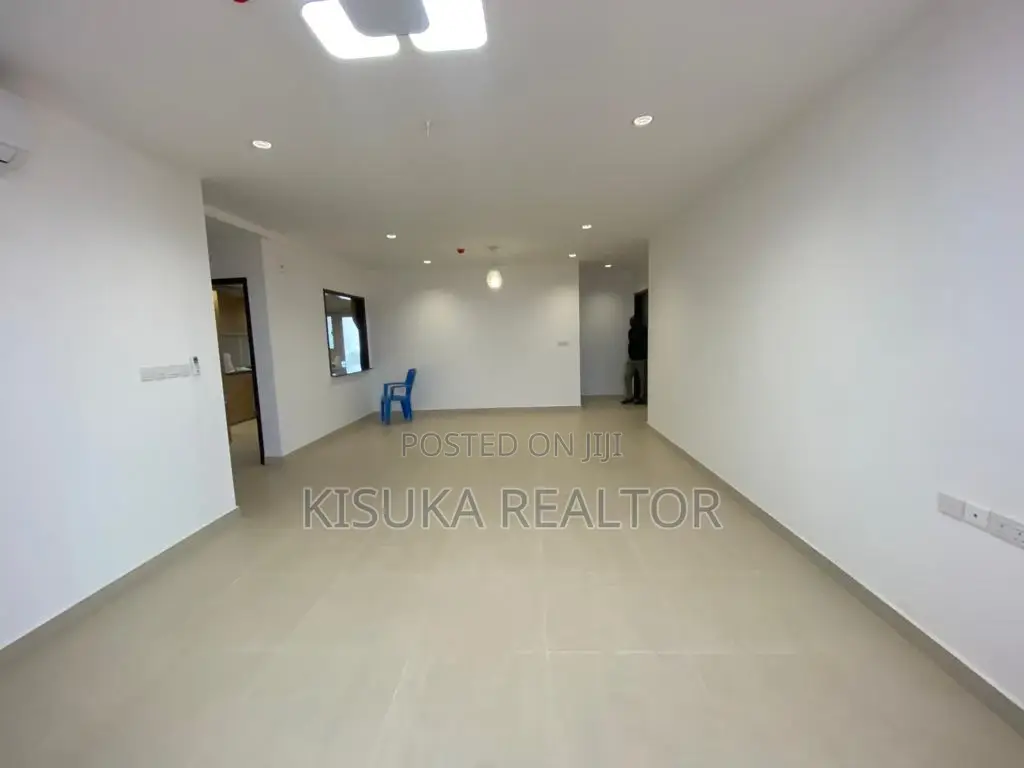 3bdrm Apartment in Morocco Square, Mikocheni for sale