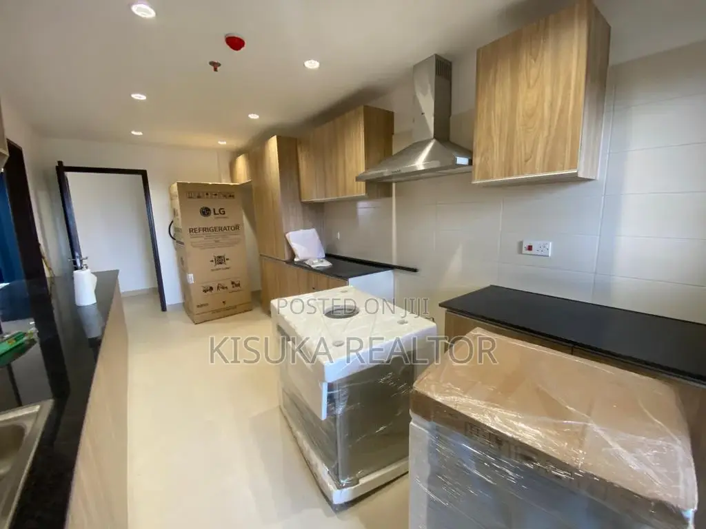 3bdrm Apartment in Morocco Square, Mikocheni for sale