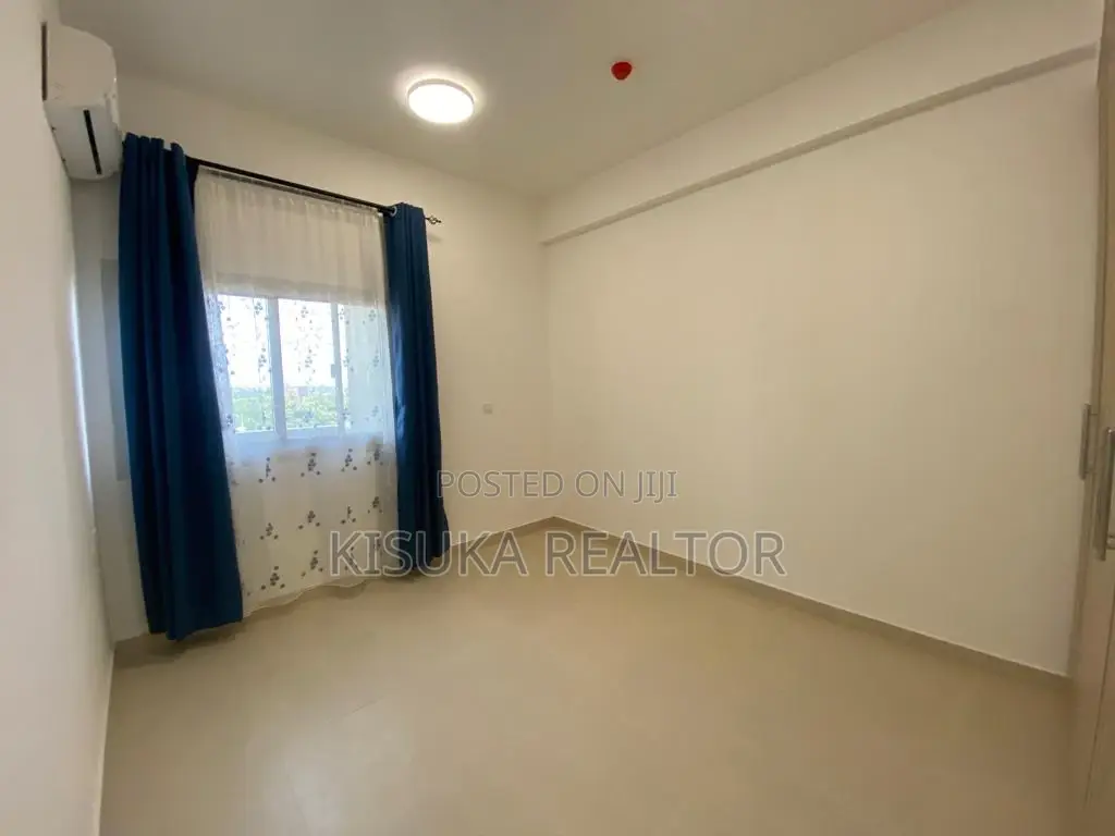 3bdrm Apartment in Morocco Square, Mikocheni for sale