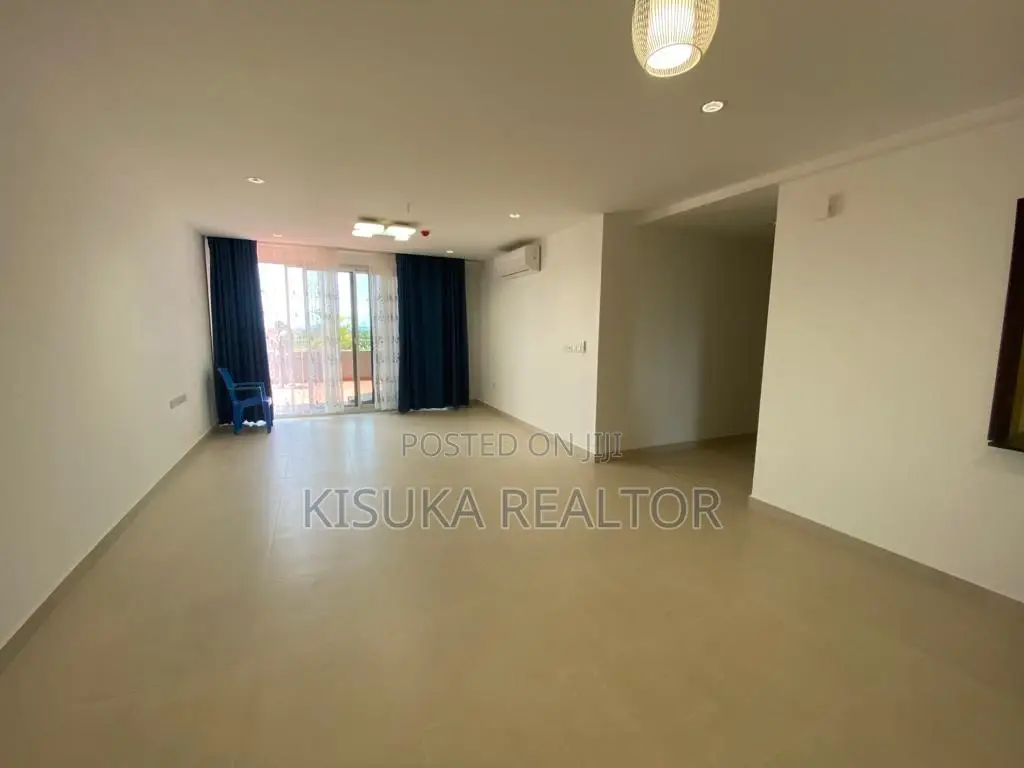 3bdrm Apartment in Morocco Square, Mikocheni for sale