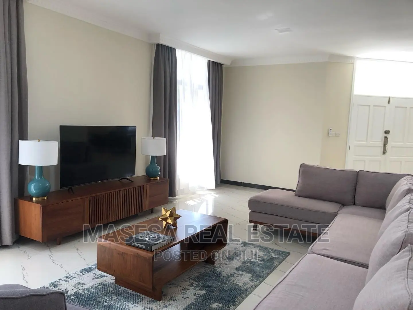 Furnished 4bdrm Villa in Masaki for rent