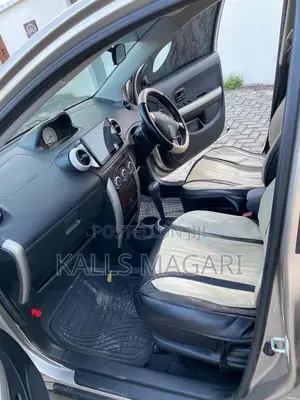 Toyota IST 2004 Beige