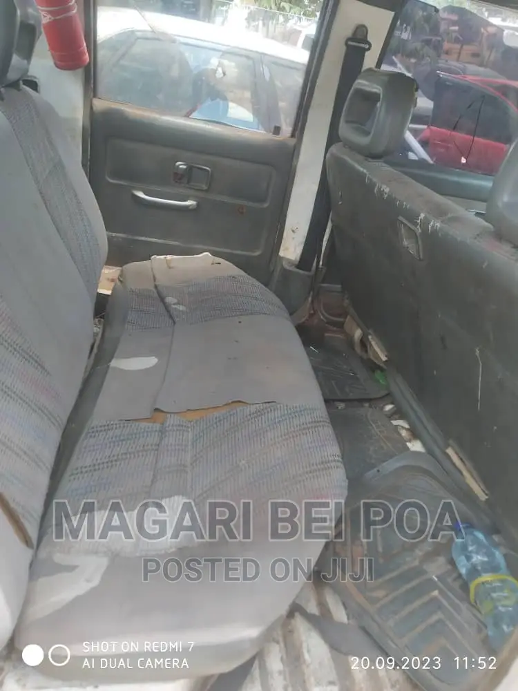 Isuzu KB 2001 White