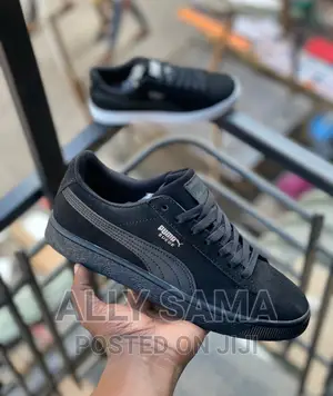 Puma Suede Sneakers