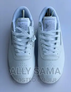 Reebok Sneakers White
