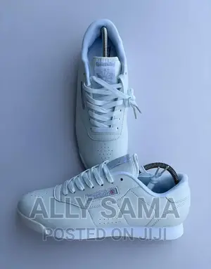 Reebok Sneakers White
