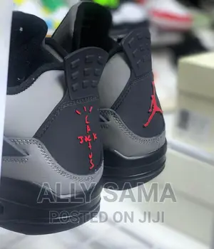 Jordan4 Sneakers Gray