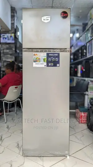 Mr Uk Refrigerator 252L Fast Cooling and Freezing
