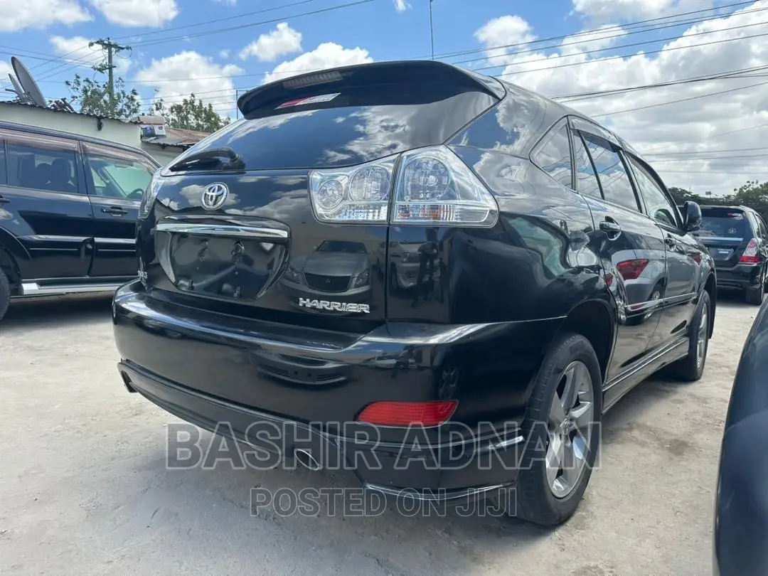 Toyota Harrier 2.4 16V 2003 Black