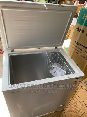 H245CF Net Capacity 198 Liters (White)