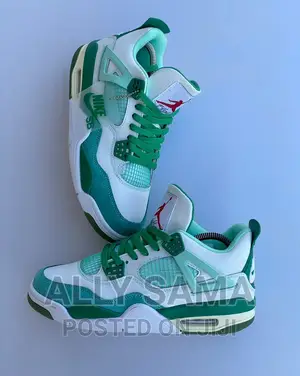 Air Jordan Sneakers