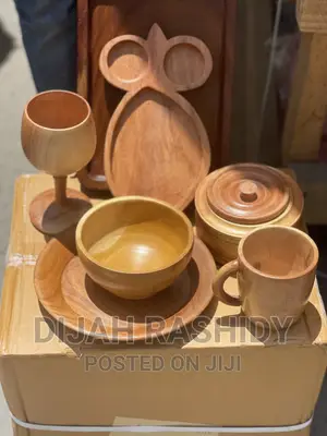 Woooden Dinnerset