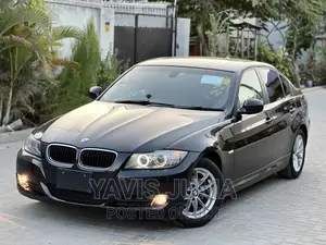 BMW 320i 2010 Black