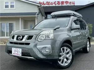 Nissan X-Trail 2010 Green