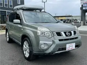 Nissan X-Trail 2010 Green