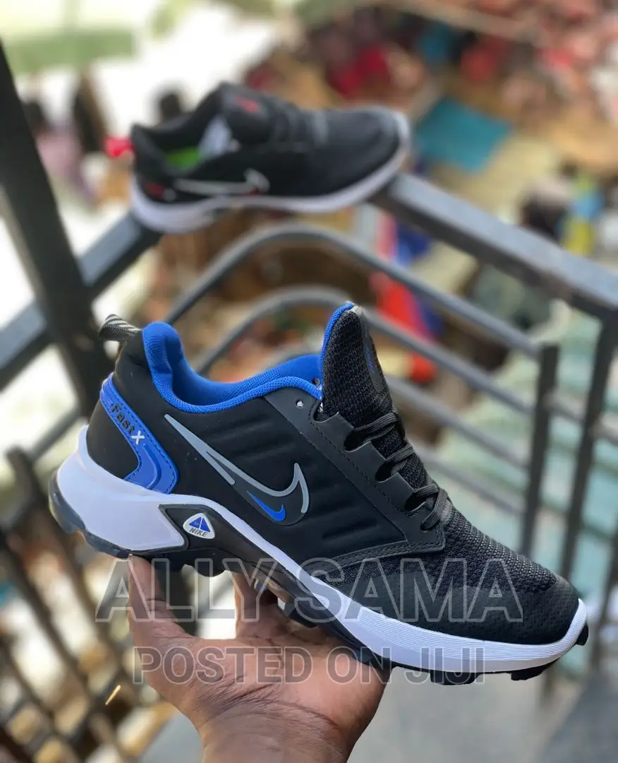 Nike Fastx Sneakers