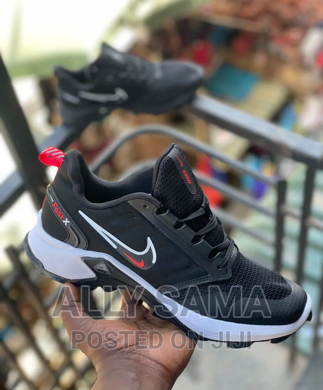 Nike Fastx Sneakers