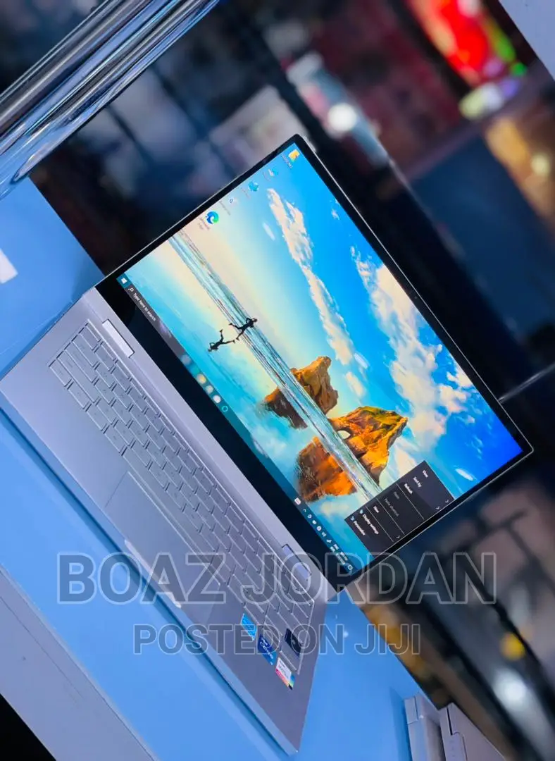 New Laptop Samsung R730 8GB Intel Core I5 SSD 256GB